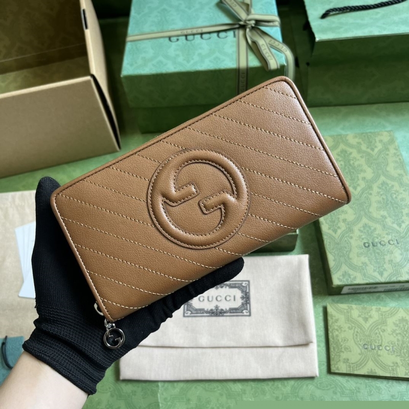 G*u*i wallets & purse